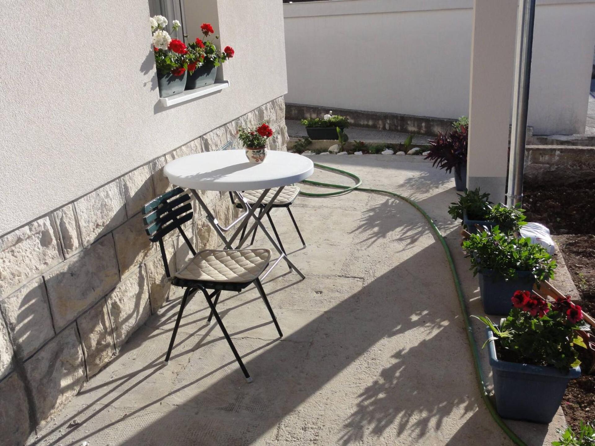 Apartments Cubela Beautiful Garden Trogir Kültér fotó